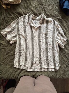 American Eagle Outfitters Cream and Olive Striped Button-Up Shirt
